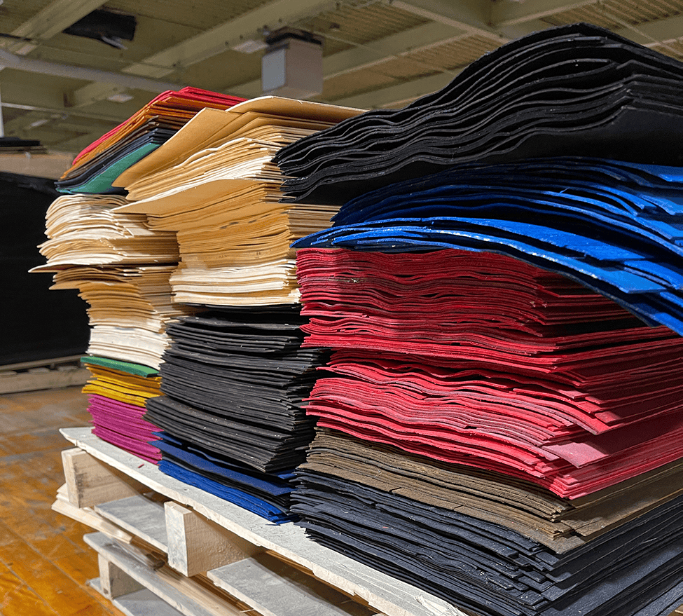 Rutland Plywood Dyed Veneer